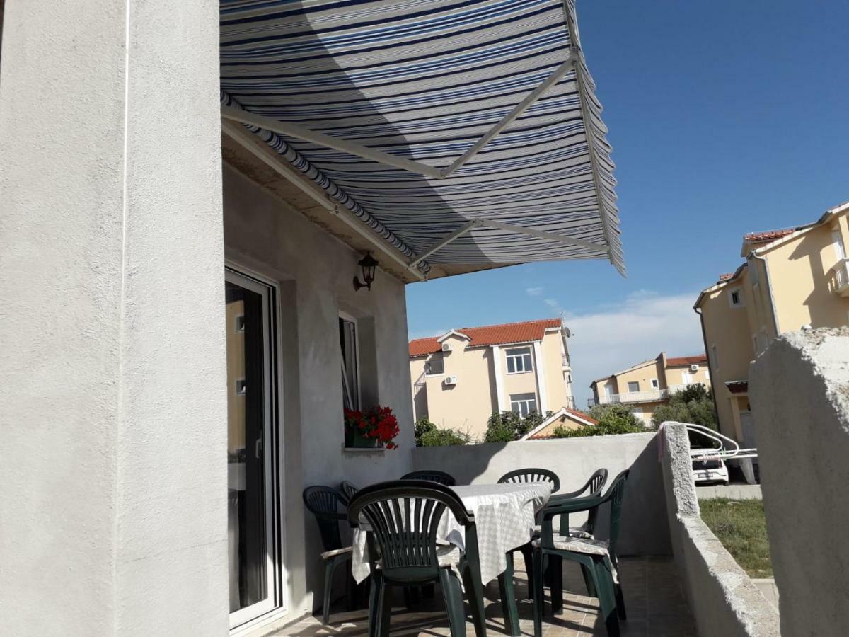 Apartman Ana Srima Exterior foto